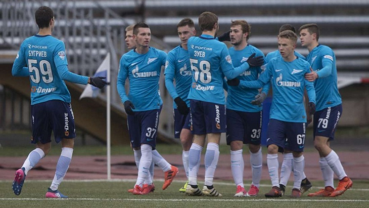 Футболисты «Зенита-2»