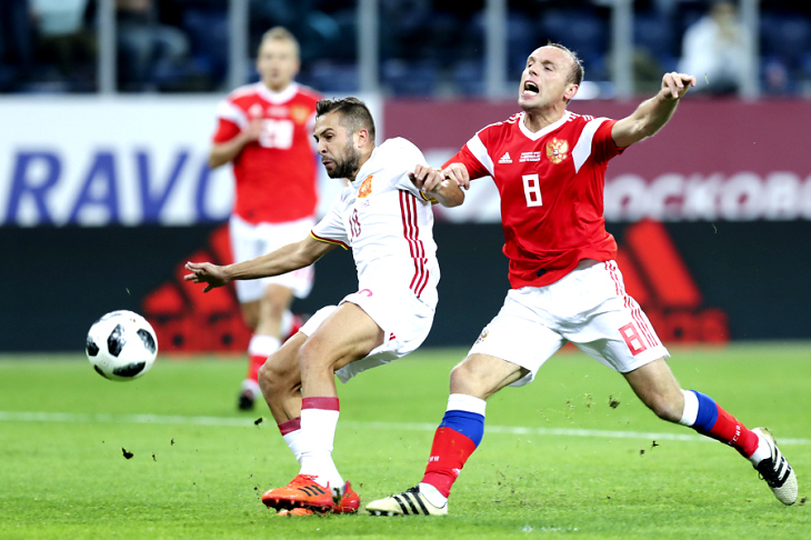 В борьбе Денис Глушаков