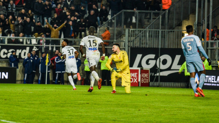 «Амьен» — «Монако»