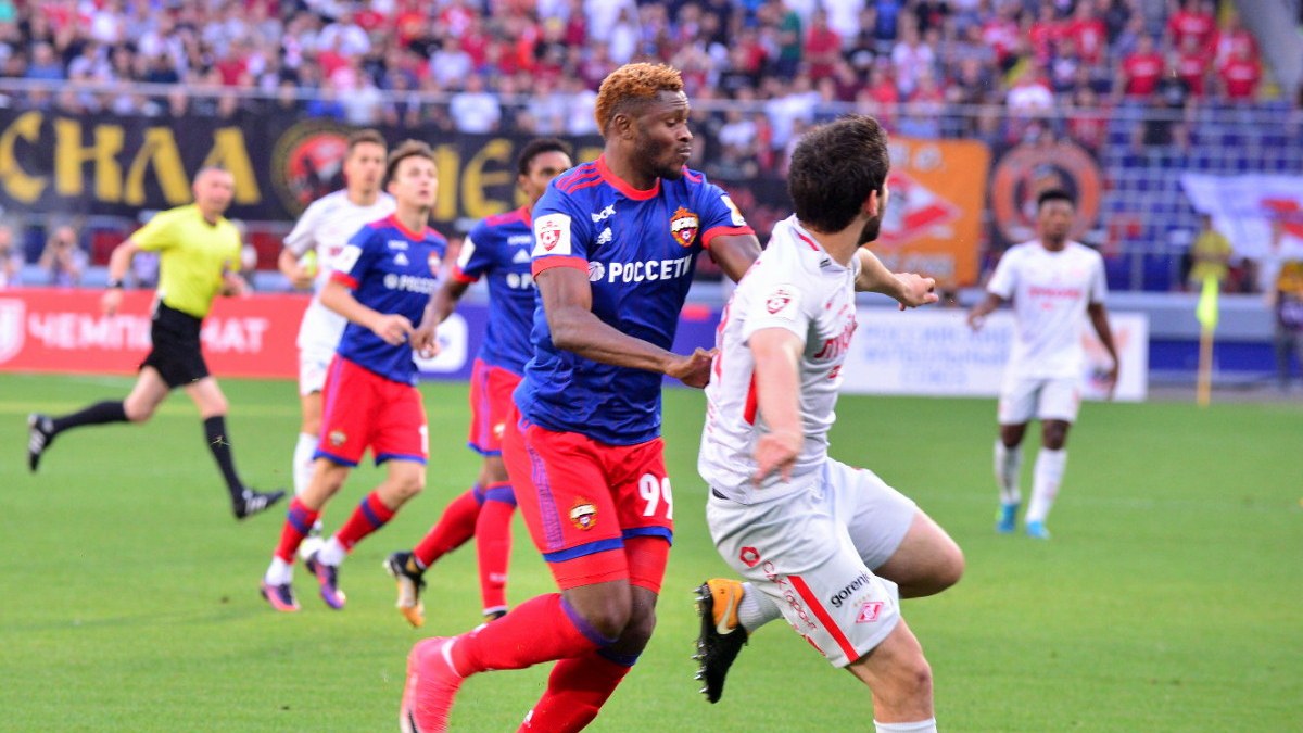 Аарон Оланаре