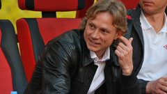 Валерий Карпин