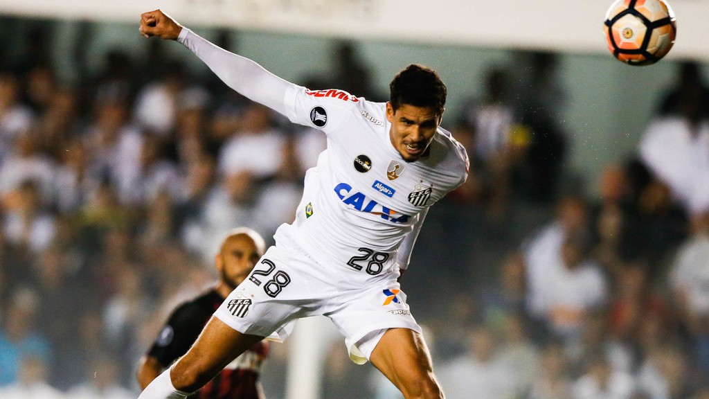 Лукас Вериссимо