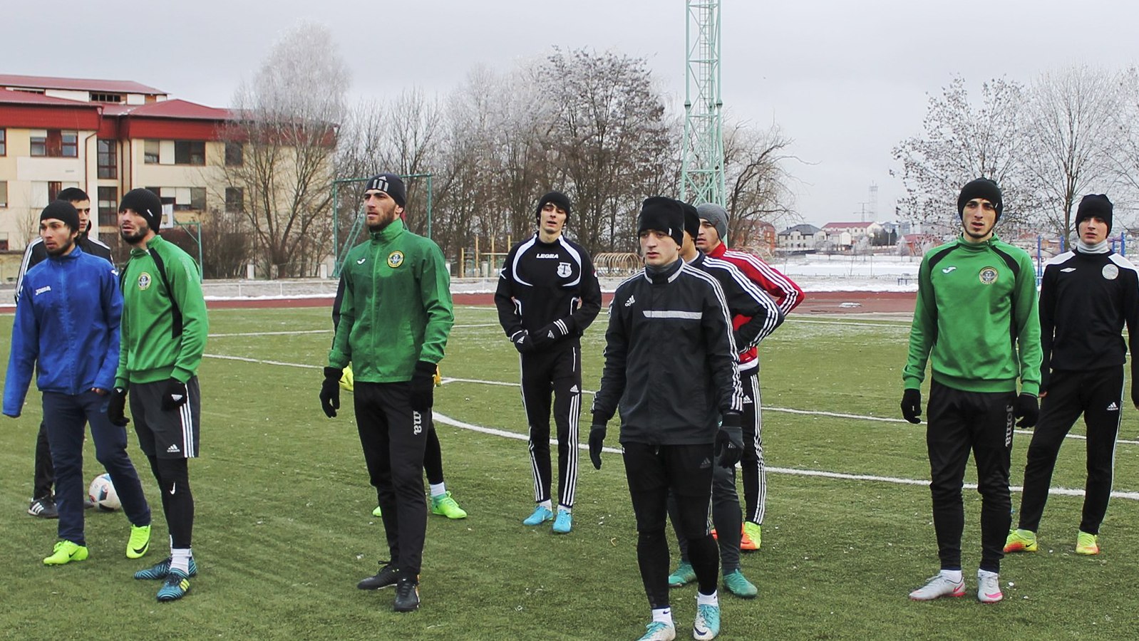 Футболисты «Ангушта»