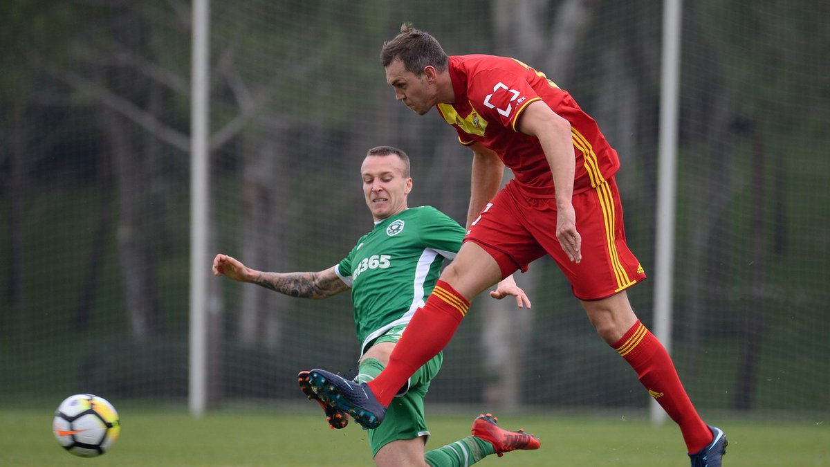 Артем Дзюба