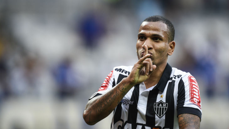 Ромуло Отеро