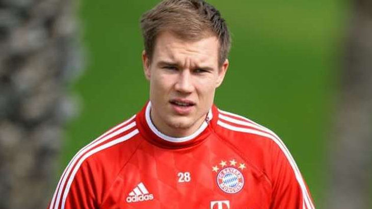 Хольгер Бадштубер