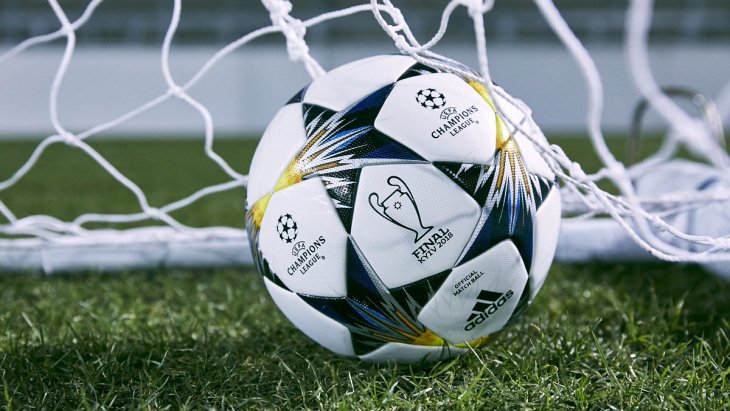 Мяч плей-офф ЛЧ