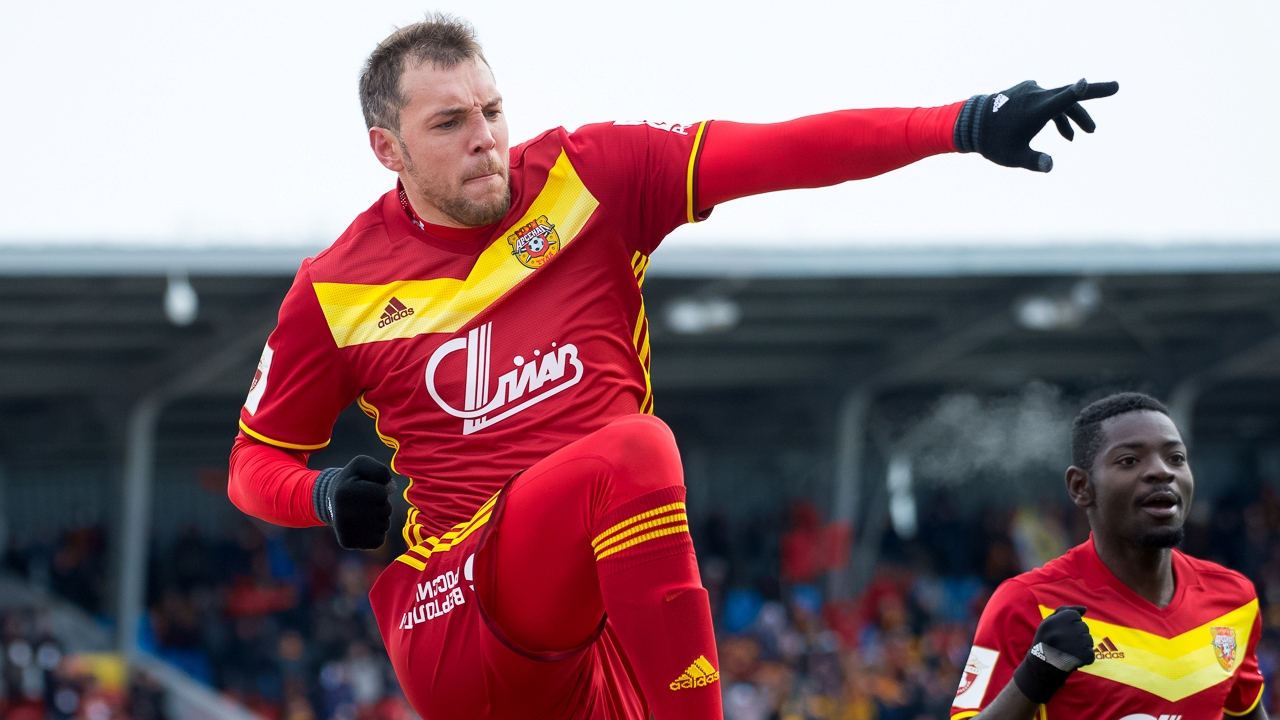 Артем Дзюба