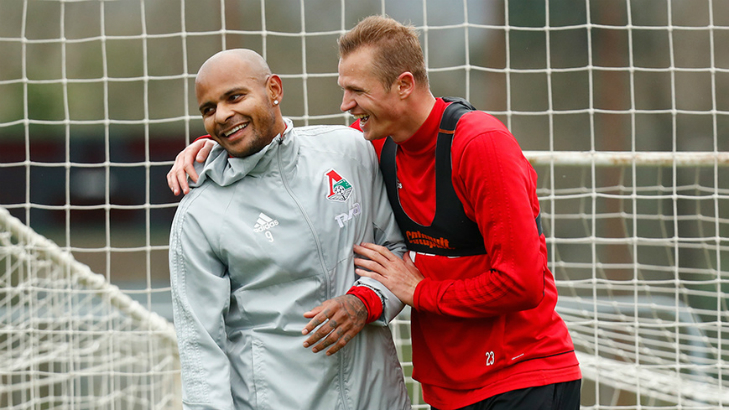 Ари и Дмитрий Тарасов