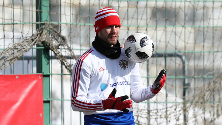 Игорь Акинфеев