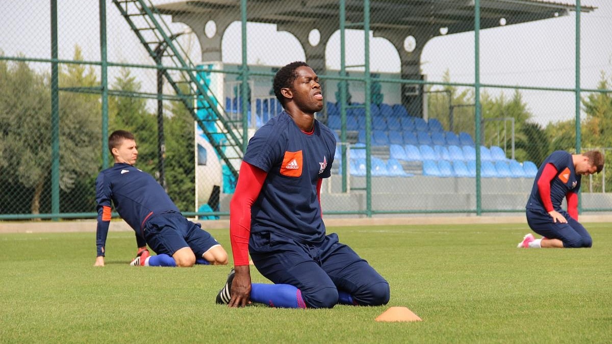 Деле Аделейе