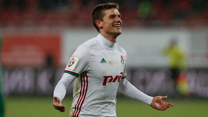 Игорь Денисов