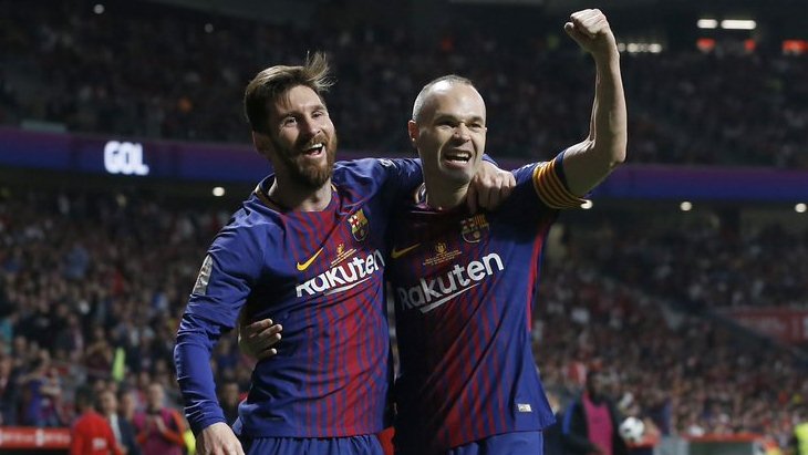 Лионель Месси и Андрес Иньеста