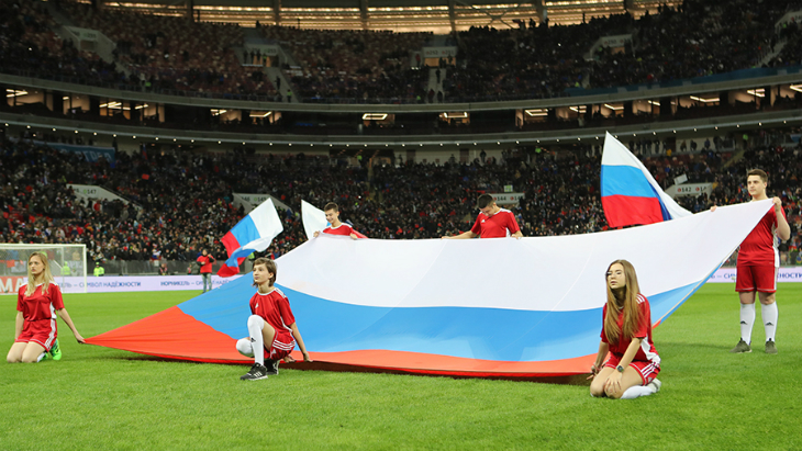 «Лужники» приняли матч Россия — Бразилия