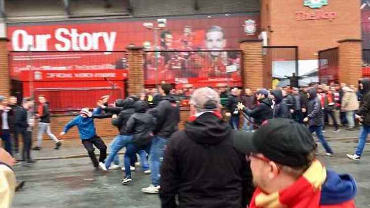 Драка фанатов