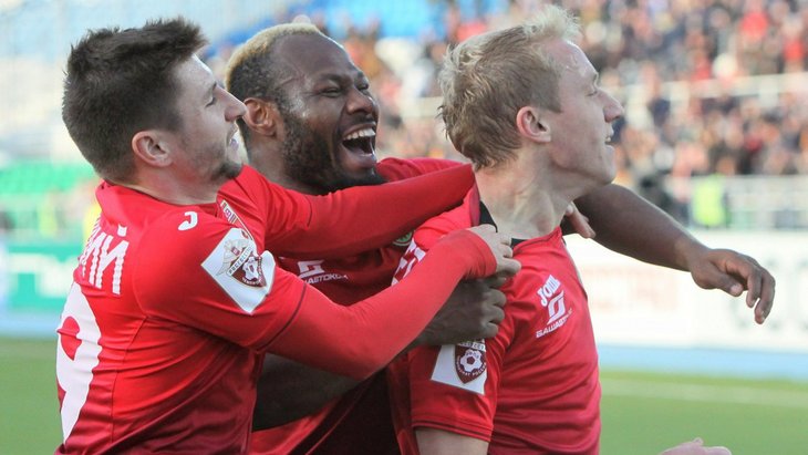 Футболисты «Уфы»