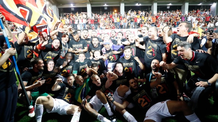 «Галатасарай» выиграл свой 21-й титул в национальном первенстве