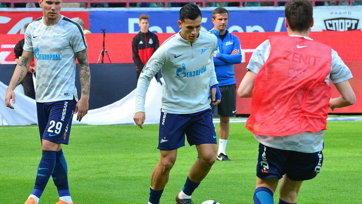 Леандро Паредес