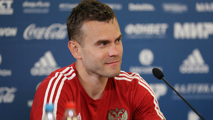 Игорь Акинфеев