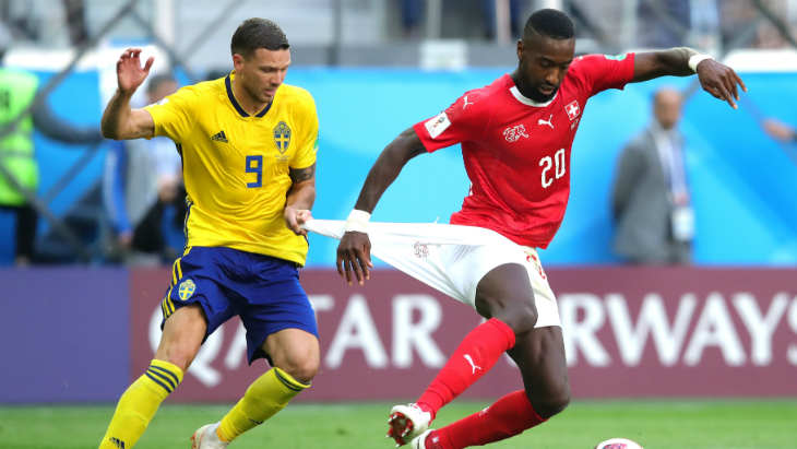 На поле можно было остаться без порток