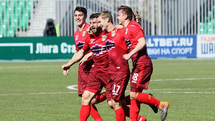 Футболисты «Уфы»