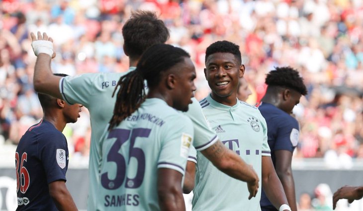 Ренату Санчеш и игроки «Баварии