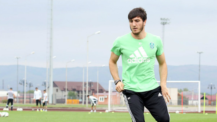 Апти Ахъядов