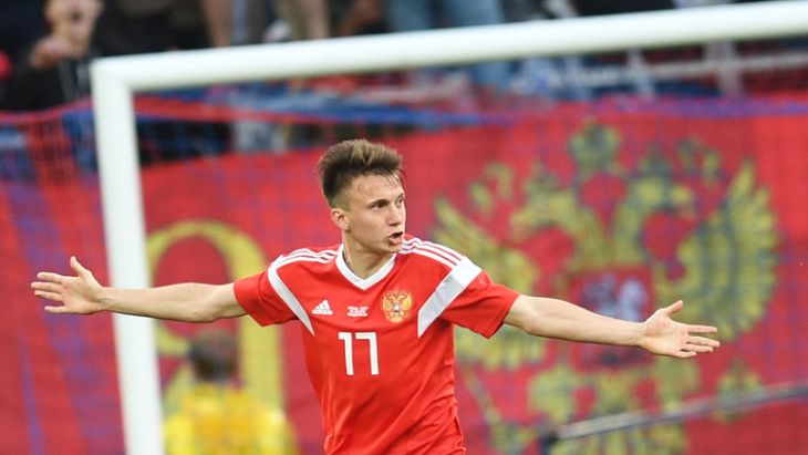 Александр Головин