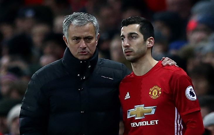 Жозе Моуринью и Генрих Мхитарян