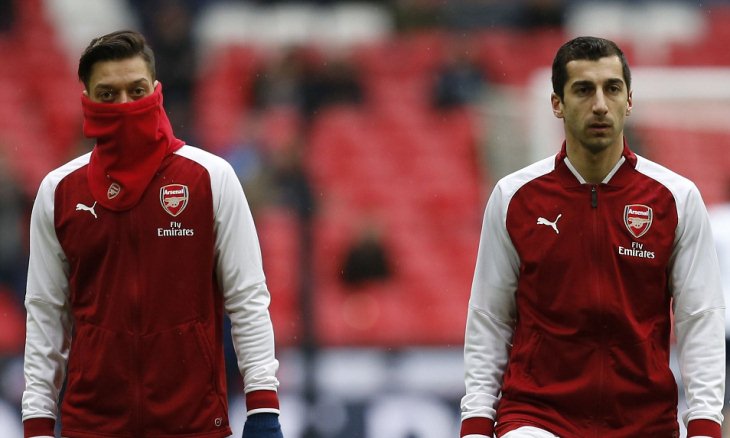 Месут Озил и Генрих Мхитарян