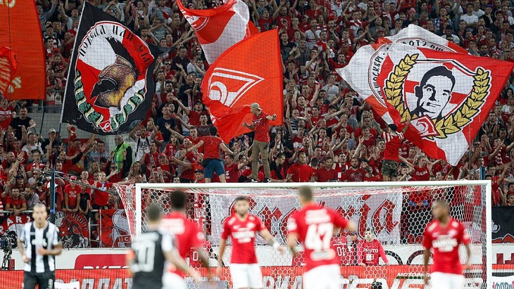 Фанаты «Спартака» на матче с ПАОКом