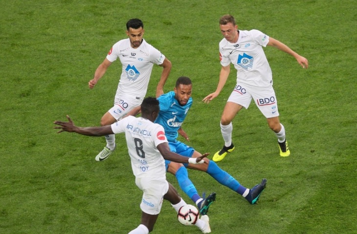 «Зенит» пропустил гол до перерыва