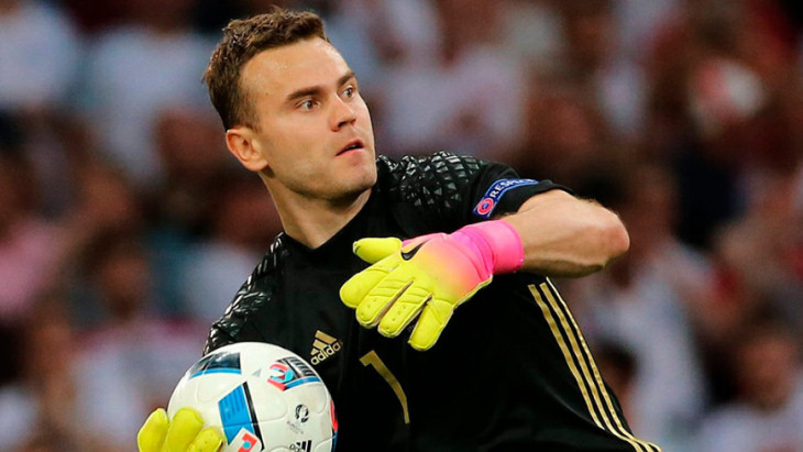 Игорь Акинфеев