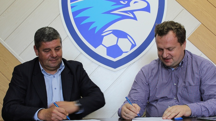 Игорь Чугайнов (слева)