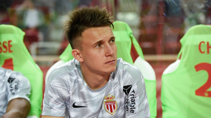 Александр Головин