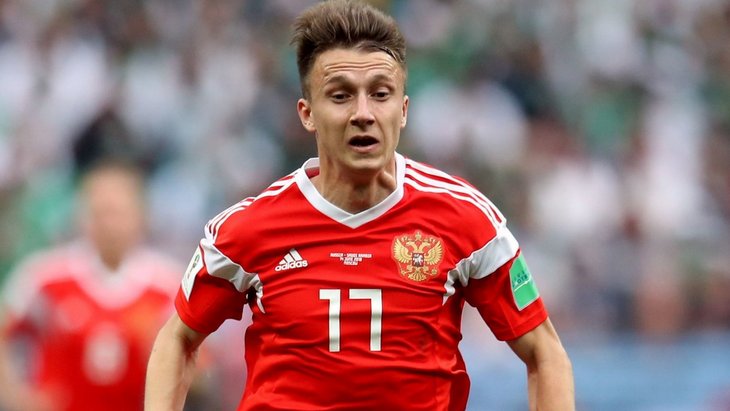 Александр Головин