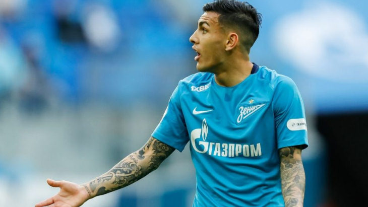 Леандро Паредес