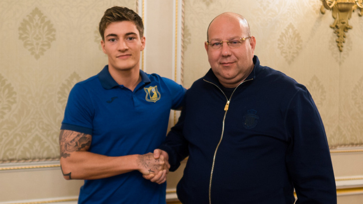 Матиас Норман