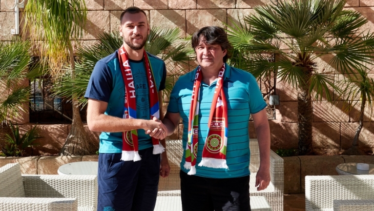 Юрий Шафинский (слева)