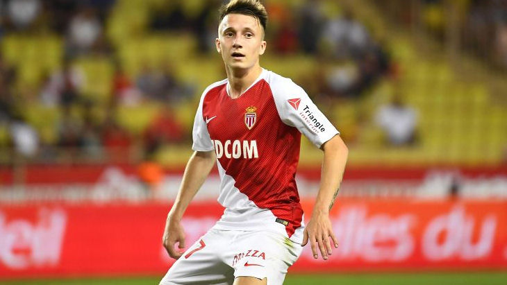 Александр Головин