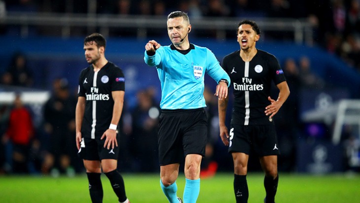 Игроки ПСЖ были шокированы решением арбитра
