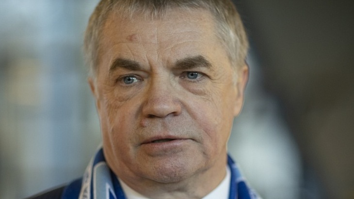 Александр Медведев