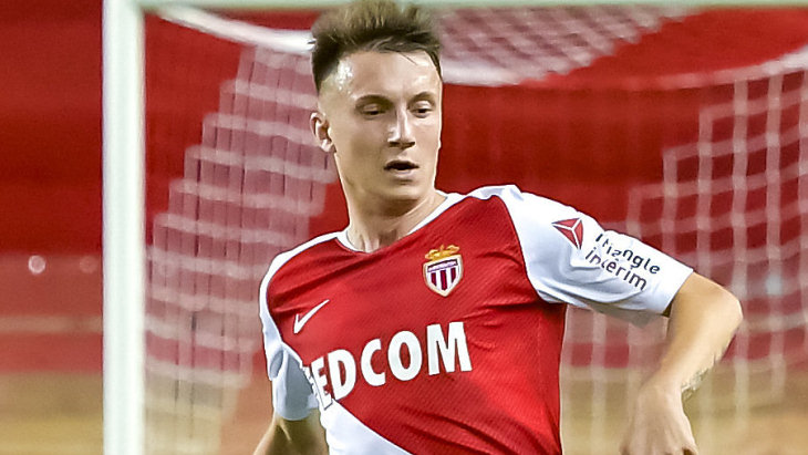 Александр Головин