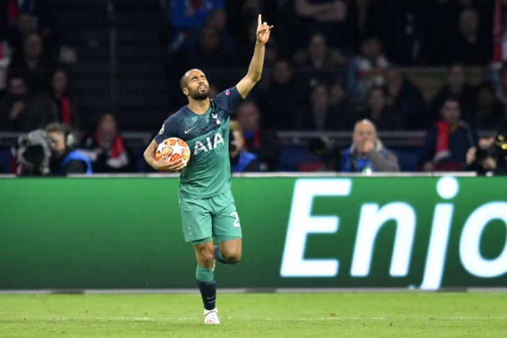 Лукас Моура