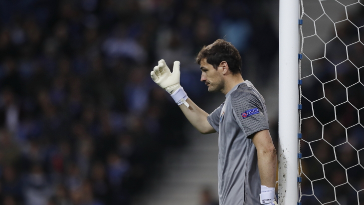 Икер Касильяс