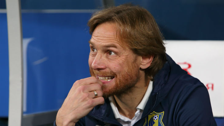 Валерий Карпин