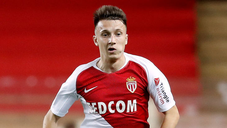 Александр Головин