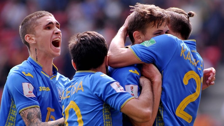 Футболисты сборной Украины