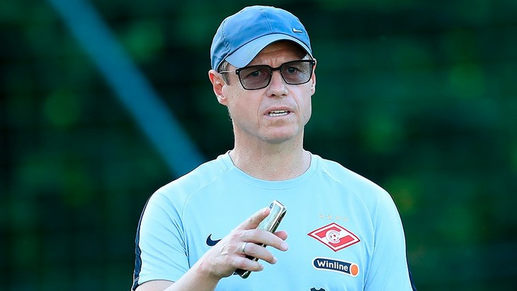 Олег Кононов