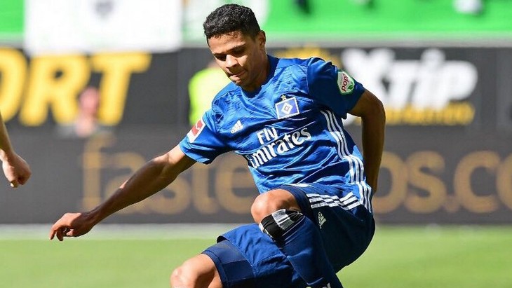 Дуглас Сантос